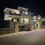 Tucha Vila Alvor