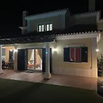 Vila Tucha *